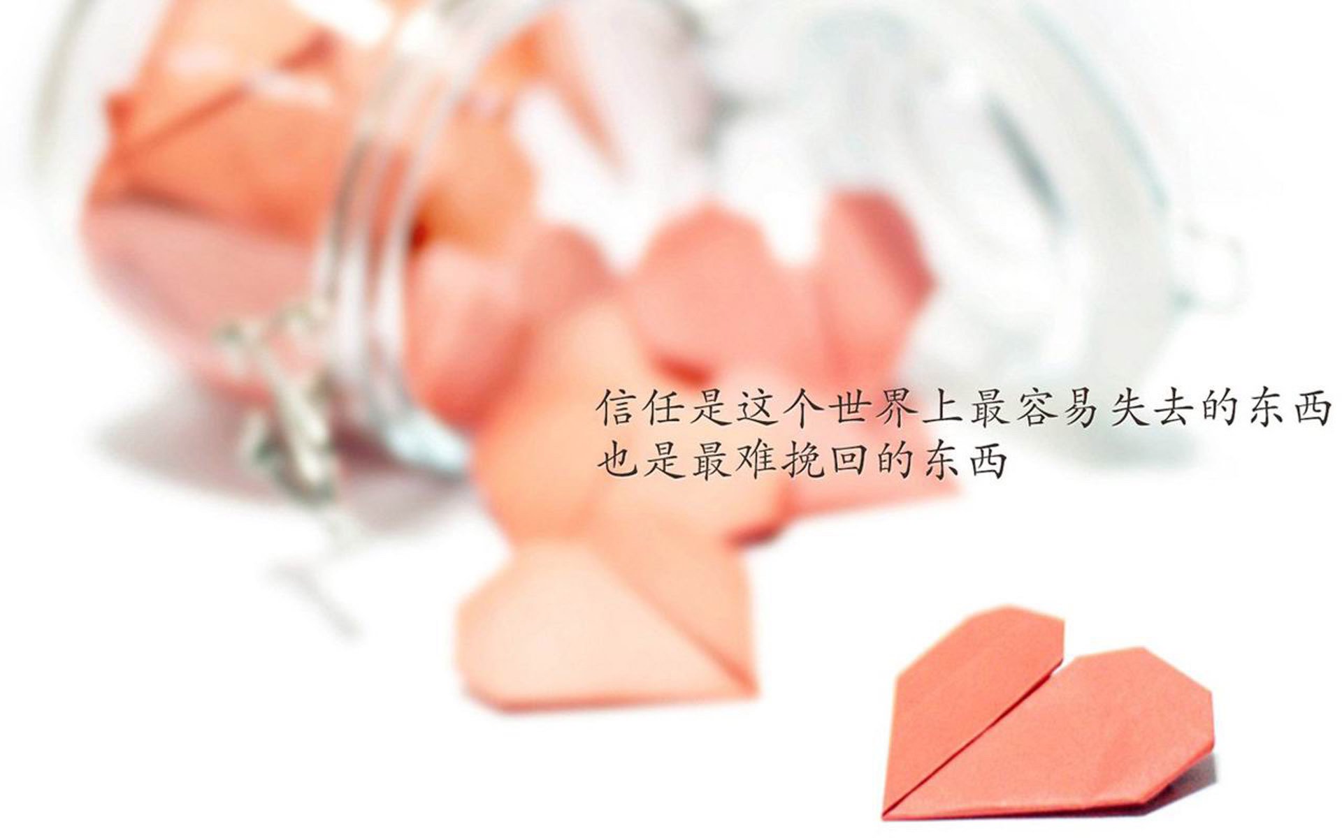 开云网站-高空秋千极限挑战，勇气指数爆表，高空秋千游玩须知