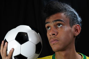 开云kaiyun-国家队加强控球能力训练提升中场调度效率，提高控球能力的十大措施